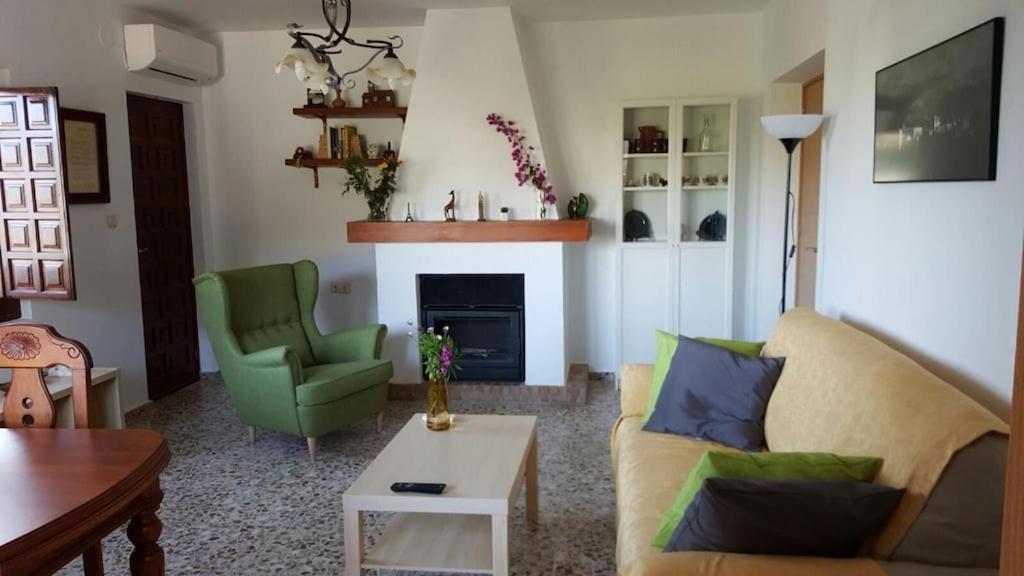 La Torrecica, Con Caracter Andaluz Y Magnificas Vistas Al Mar Y Sierra Nevada Villa Salobrena Luaran gambar