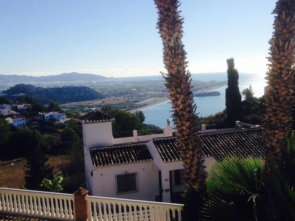 La Torrecica, Con Caracter Andaluz Y Magnificas Vistas Al Mar Y Sierra Nevada Villa Salobrena Luaran gambar
