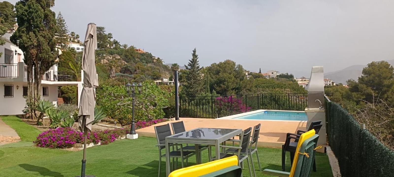 La Torrecica, Con Caracter Andaluz Y Magnificas Vistas Al Mar Y Sierra Nevada Villa Salobrena Luaran gambar